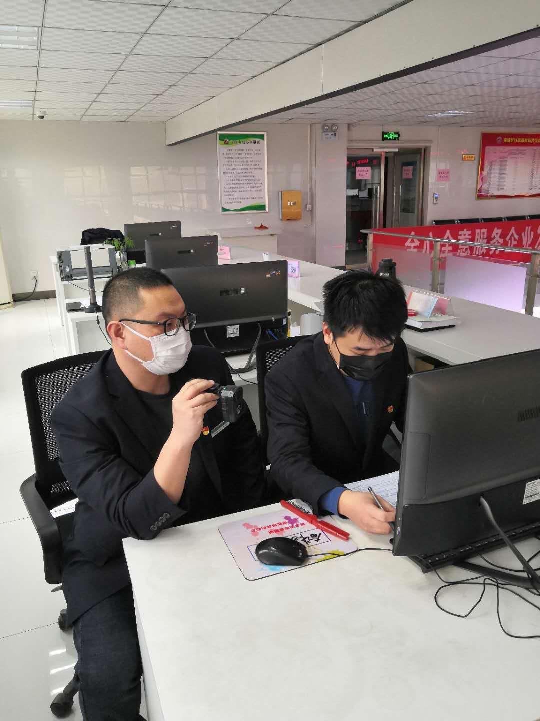 栾城疫情下的自然探索，寻找内心的宁静与力量