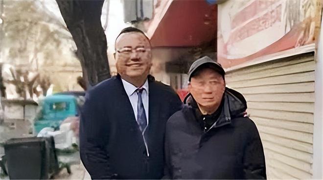 陈辉胡祖英最新动态揭秘，城市中的温情日常